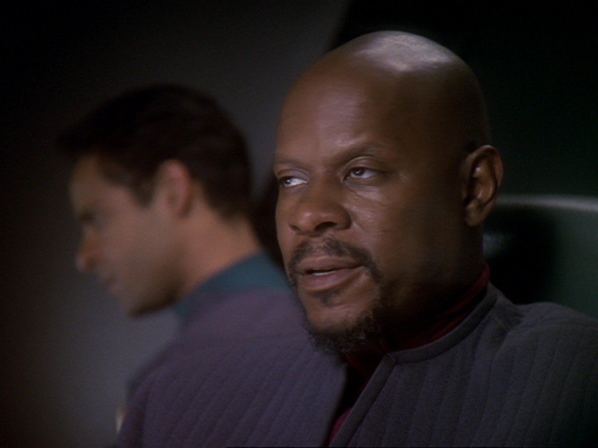 extant_StarTrek_DS9_6x25-TheSoundOfHerVoice_3150.jpg