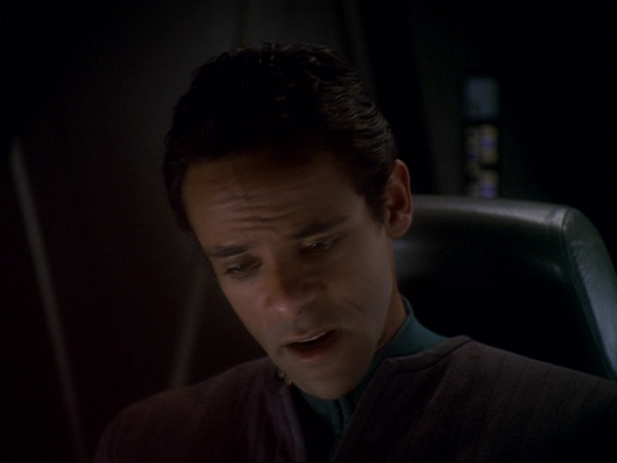 extant_StarTrek_DS9_6x25-TheSoundOfHerVoice_3204.jpg