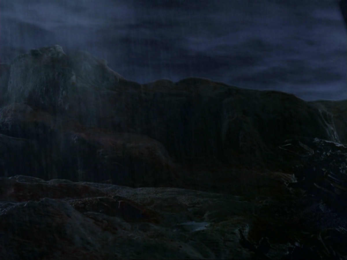 extant_StarTrek_DS9_6x25-TheSoundOfHerVoice_3223.jpg