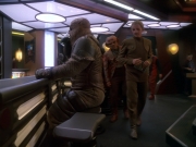 Filename=extant_StarTrek_DS9_6x25-TheSoundOfHerVoice_0015.jpg
Filesize=171KiB
Dimensions=1200x900
Date added=Jan 13, 2020 extant_StarTrek_DS9_6x25-TheSoundOfHerVoice_0015.jpg