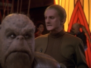 Filename=extant_StarTrek_DS9_6x25-TheSoundOfHerVoice_0040.jpg
Filesize=140KiB
Dimensions=1200x900
Date added=Jan 13, 2020 extant_StarTrek_DS9_6x25-TheSoundOfHerVoice_0040.jpg