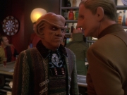 Filename=extant_StarTrek_DS9_6x25-TheSoundOfHerVoice_0692.jpg
Filesize=158KiB
Dimensions=1200x900
Date added=Jan 13, 2020 extant_StarTrek_DS9_6x25-TheSoundOfHerVoice_0692.jpg