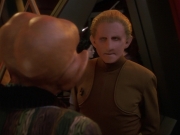 extant_StarTrek_DS9_6x25-TheSoundOfHerVoice_0727.jpg