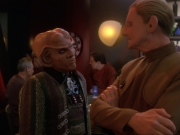 extant_StarTrek_DS9_6x25-TheSoundOfHerVoice_0749.jpg