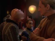 extant_StarTrek_DS9_6x25-TheSoundOfHerVoice_0755.jpg