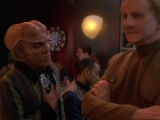extant_StarTrek_DS9_6x25-TheSoundOfHerVoice_0766.jpg
