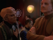 extant_StarTrek_DS9_6x25-TheSoundOfHerVoice_0767.jpg