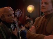 extant_StarTrek_DS9_6x25-TheSoundOfHerVoice_0768.jpg