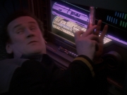 Filename=extant_StarTrek_DS9_6x25-TheSoundOfHerVoice_1002.jpg
Filesize=133KiB
Dimensions=1200x900
Date added=Jan 13, 2020 extant_StarTrek_DS9_6x25-TheSoundOfHerVoice_1002.jpg