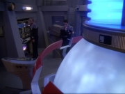 extant_StarTrek_DS9_6x25-TheSoundOfHerVoice_1040.jpg