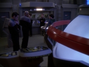 extant_StarTrek_DS9_6x25-TheSoundOfHerVoice_1056.jpg