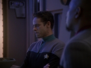 Filename=extant_StarTrek_DS9_6x25-TheSoundOfHerVoice_1162.jpg
Filesize=116KiB
Dimensions=1200x900
Date added=Jan 13, 2020 extant_StarTrek_DS9_6x25-TheSoundOfHerVoice_1162.jpg