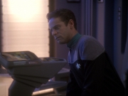 Filename=extant_StarTrek_DS9_6x25-TheSoundOfHerVoice_1181.jpg
Filesize=125KiB
Dimensions=1200x900
Date added=Jan 13, 2020 extant_StarTrek_DS9_6x25-TheSoundOfHerVoice_1181.jpg