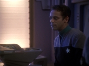 Filename=extant_StarTrek_DS9_6x25-TheSoundOfHerVoice_1193.jpg
Filesize=119KiB
Dimensions=1200x900
Date added=Jan 13, 2020 extant_StarTrek_DS9_6x25-TheSoundOfHerVoice_1193.jpg
