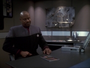 Filename=extant_StarTrek_DS9_6x25-TheSoundOfHerVoice_1270.jpg
Filesize=145KiB
Dimensions=1200x900
Date added=Jan 13, 2020 extant_StarTrek_DS9_6x25-TheSoundOfHerVoice_1270.jpg