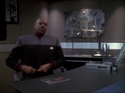 Filename=extant_StarTrek_DS9_6x25-TheSoundOfHerVoice_1308.jpg
Filesize=147KiB
Dimensions=1200x900
Date added=Jan 13, 2020 extant_StarTrek_DS9_6x25-TheSoundOfHerVoice_1308.jpg