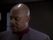 Filename=extant_StarTrek_DS9_6x25-TheSoundOfHerVoice_1381.jpg
Filesize=98KiB
Dimensions=1200x900
Date added=Jan 13, 2020 extant_StarTrek_DS9_6x25-TheSoundOfHerVoice_1381.jpg