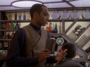 Filename=extant_StarTrek_DS9_6x25-TheSoundOfHerVoice_1537.jpg
Filesize=169KiB
Dimensions=1200x900
Date added=Jan 13, 2020 extant_StarTrek_DS9_6x25-TheSoundOfHerVoice_1537.jpg
