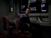 Filename=extant_StarTrek_DS9_6x25-TheSoundOfHerVoice_1638.jpg
Filesize=137KiB
Dimensions=1200x900
Date added=Jan 13, 2020 extant_StarTrek_DS9_6x25-TheSoundOfHerVoice_1638.jpg
