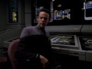 Filename=extant_StarTrek_DS9_6x25-TheSoundOfHerVoice_1643.jpg
Filesize=136KiB
Dimensions=1200x900
Date added=Jan 13, 2020 extant_StarTrek_DS9_6x25-TheSoundOfHerVoice_1643.jpg