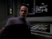 Filename=extant_StarTrek_DS9_6x25-TheSoundOfHerVoice_1645.jpg
Filesize=133KiB
Dimensions=1200x900
Date added=Jan 13, 2020 extant_StarTrek_DS9_6x25-TheSoundOfHerVoice_1645.jpg