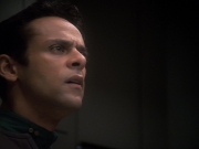 Filename=extant_StarTrek_DS9_6x25-TheSoundOfHerVoice_1653.jpg
Filesize=106KiB
Dimensions=1200x900
Date added=Jan 13, 2020 extant_StarTrek_DS9_6x25-TheSoundOfHerVoice_1653.jpg