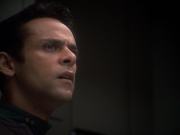 Filename=extant_StarTrek_DS9_6x25-TheSoundOfHerVoice_1654.jpg
Filesize=107KiB
Dimensions=1200x900
Date added=Jan 13, 2020 extant_StarTrek_DS9_6x25-TheSoundOfHerVoice_1654.jpg