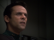 Filename=extant_StarTrek_DS9_6x25-TheSoundOfHerVoice_1664.jpg
Filesize=113KiB
Dimensions=1200x900
Date added=Jan 13, 2020 extant_StarTrek_DS9_6x25-TheSoundOfHerVoice_1664.jpg