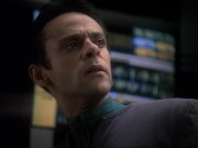 extant_StarTrek_DS9_6x25-TheSoundOfHerVoice_1677.jpg