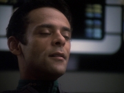 extant_StarTrek_DS9_6x25-TheSoundOfHerVoice_1762.jpg