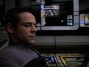 Filename=extant_StarTrek_DS9_6x25-TheSoundOfHerVoice_2252.jpg
Filesize=148KiB
Dimensions=1200x900
Date added=Jan 13, 2020 extant_StarTrek_DS9_6x25-TheSoundOfHerVoice_2252.jpg