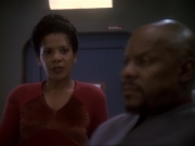 extant_StarTrek_DS9_6x25-TheSoundOfHerVoice_2396.jpg