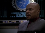 Filename=extant_StarTrek_DS9_6x25-TheSoundOfHerVoice_2433.jpg
Filesize=126KiB
Dimensions=1200x900
Date added=Jan 13, 2020 extant_StarTrek_DS9_6x25-TheSoundOfHerVoice_2433.jpg