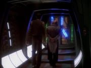 extant_StarTrek_DS9_6x25-TheSoundOfHerVoice_2747.jpg