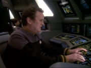 extant_StarTrek_DS9_6x25-TheSoundOfHerVoice_3044.jpg