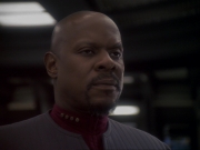extant_StarTrek_DS9_6x25-TheSoundOfHerVoice_3062.jpg