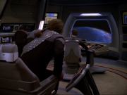 Filename=extant_StarTrek_DS9_6x25-TheSoundOfHerVoice_3117.jpg
Filesize=156KiB
Dimensions=1200x900
Date added=Jan 13, 2020 extant_StarTrek_DS9_6x25-TheSoundOfHerVoice_3117.jpg