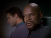Filename=extant_StarTrek_DS9_6x25-TheSoundOfHerVoice_3149.jpg
Filesize=117KiB
Dimensions=1200x900
Date added=Jan 13, 2020 extant_StarTrek_DS9_6x25-TheSoundOfHerVoice_3149.jpg