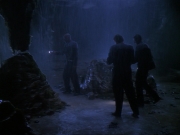 Filename=extant_StarTrek_DS9_6x25-TheSoundOfHerVoice_3301.jpg
Filesize=127KiB
Dimensions=1200x900
Date added=Jan 13, 2020 extant_StarTrek_DS9_6x25-TheSoundOfHerVoice_3301.jpg
