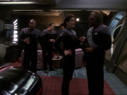 Filename=extant_StarTrek_DS9_6x25-TheSoundOfHerVoice_3480.jpg
Filesize=161KiB
Dimensions=1200x900
Date added=Jan 13, 2020 extant_StarTrek_DS9_6x25-TheSoundOfHerVoice_3480.jpg