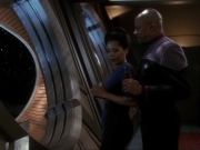 Filename=extant_StarTrek_DS9_6x25-TheSoundOfHerVoice_3498.jpg
Filesize=148KiB
Dimensions=1200x900
Date added=Jan 13, 2020 extant_StarTrek_DS9_6x25-TheSoundOfHerVoice_3498.jpg