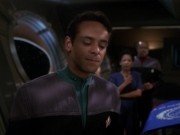 Filename=extant_StarTrek_DS9_6x25-TheSoundOfHerVoice_3571.jpg
Filesize=130KiB
Dimensions=1200x900
Date added=Jan 13, 2020 extant_StarTrek_DS9_6x25-TheSoundOfHerVoice_3571.jpg
