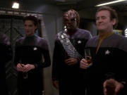 Filename=extant_StarTrek_DS9_6x25-TheSoundOfHerVoice_3612.jpg
Filesize=148KiB
Dimensions=1200x900
Date added=Jan 13, 2020 extant_StarTrek_DS9_6x25-TheSoundOfHerVoice_3612.jpg