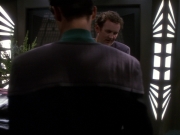 Filename=extant_StarTrek_DS9_6x25-TheSoundOfHerVoice_3664.jpg
Filesize=135KiB
Dimensions=1200x900
Date added=Jan 13, 2020 extant_StarTrek_DS9_6x25-TheSoundOfHerVoice_3664.jpg