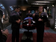 Filename=extant_StarTrek_DS9_6x25-TheSoundOfHerVoice_3682.jpg
Filesize=152KiB
Dimensions=1200x900
Date added=Jan 13, 2020 extant_StarTrek_DS9_6x25-TheSoundOfHerVoice_3682.jpg