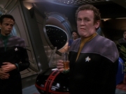 Filename=extant_StarTrek_DS9_6x25-TheSoundOfHerVoice_3703.jpg
Filesize=147KiB
Dimensions=1200x900
Date added=Jan 13, 2020 extant_StarTrek_DS9_6x25-TheSoundOfHerVoice_3703.jpg
