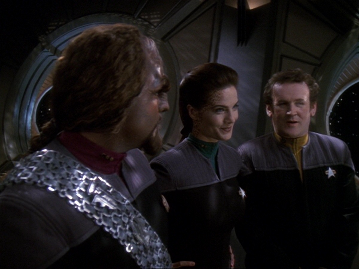 extant_StarTrek_DS9_6x26-TearsOfTheProphets_0170.jpg