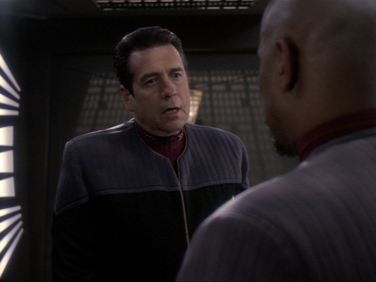 extant_StarTrek_DS9_6x26-TearsOfTheProphets_1698.jpg