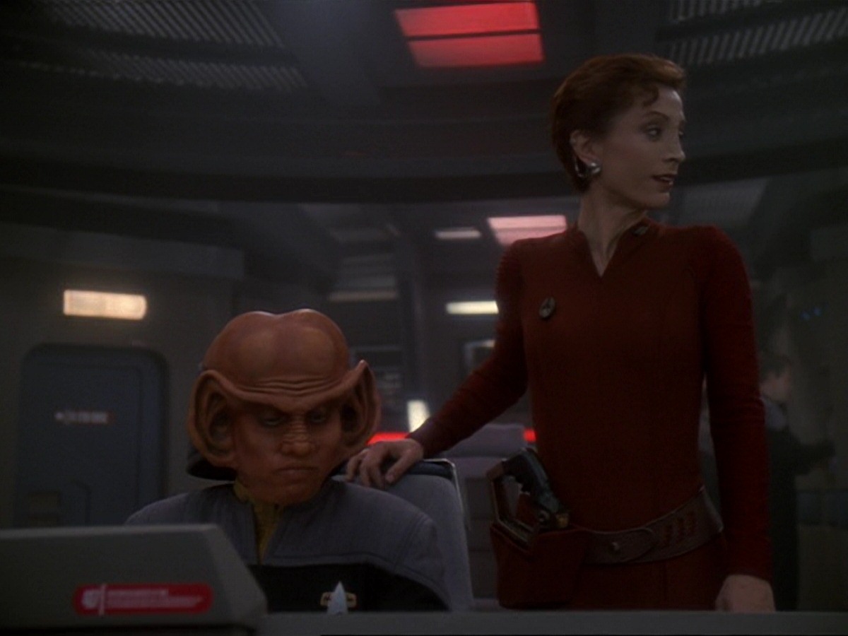 extant_StarTrek_DS9_6x26-TearsOfTheProphets_3054.jpg