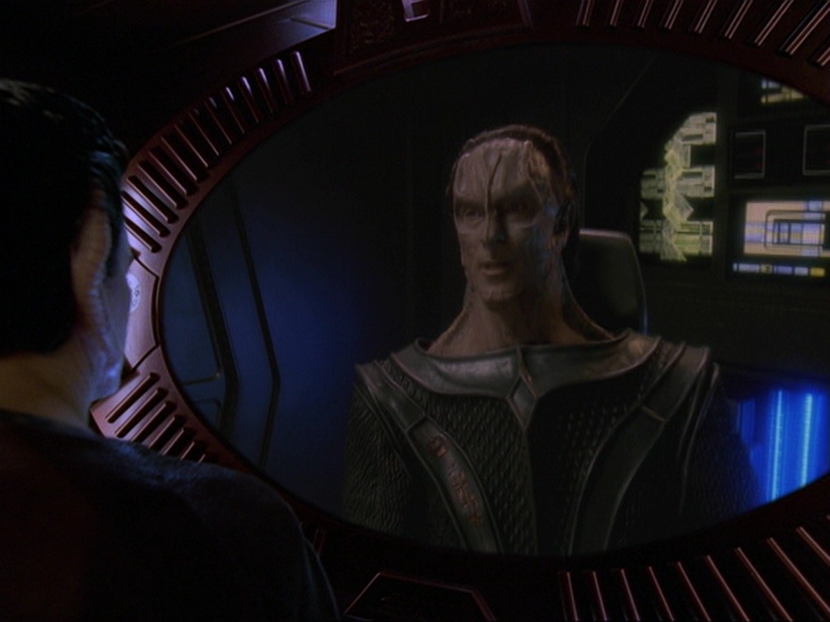 extant_StarTrek_DS9_6x26-TearsOfTheProphets_3099.jpg